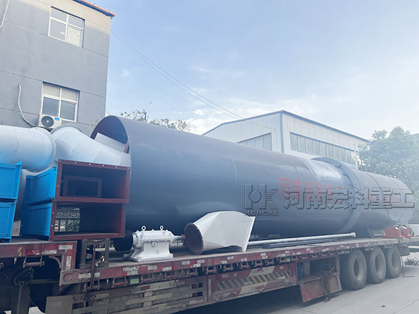 2.2×40米回轉窯發(fā)貨江西現場裝車現場